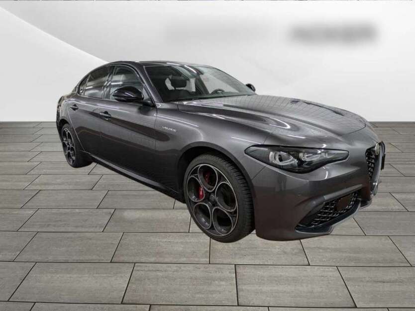 Alfa Romeo Giulia 7.863 km 37.790 € Grünwald 82031