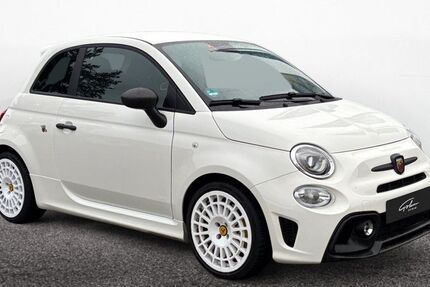 Abarth 695 21.000 km 24.990 € Singen 78224