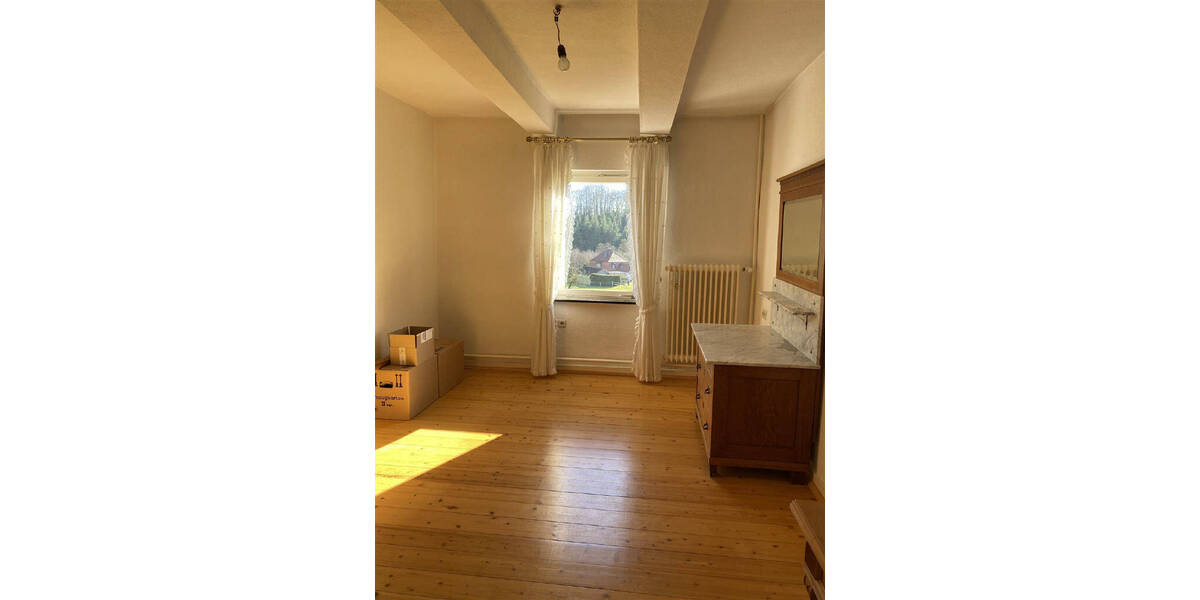 Einfamilienhaus Balve Langenholthausen - 8 Zimmer, 175 m&sup2;, 290.000&euro; | Angebot:26202065