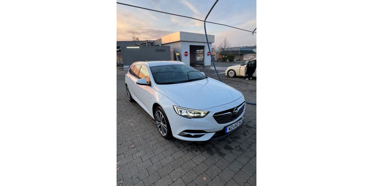 Opel Insignia 68.000 km 19.100 &euro; Wetzlar 35586