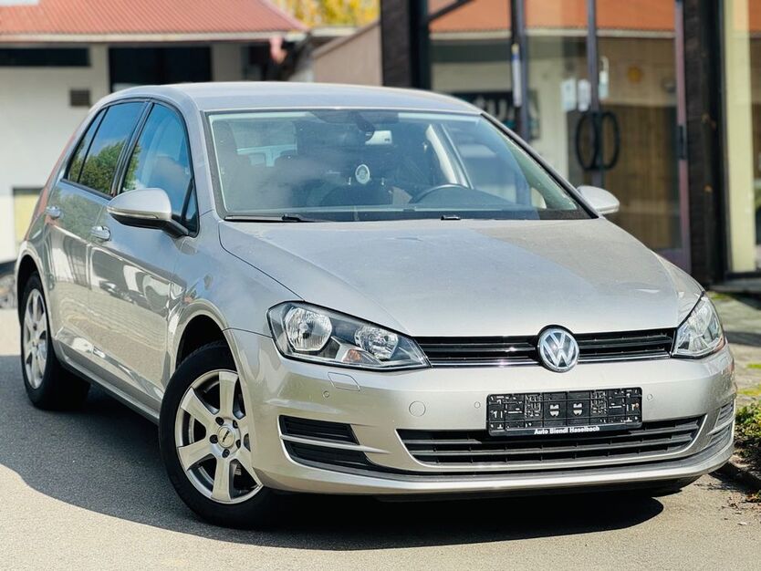 VW Golf 99.987 km 9.999 € Haselbach 94354