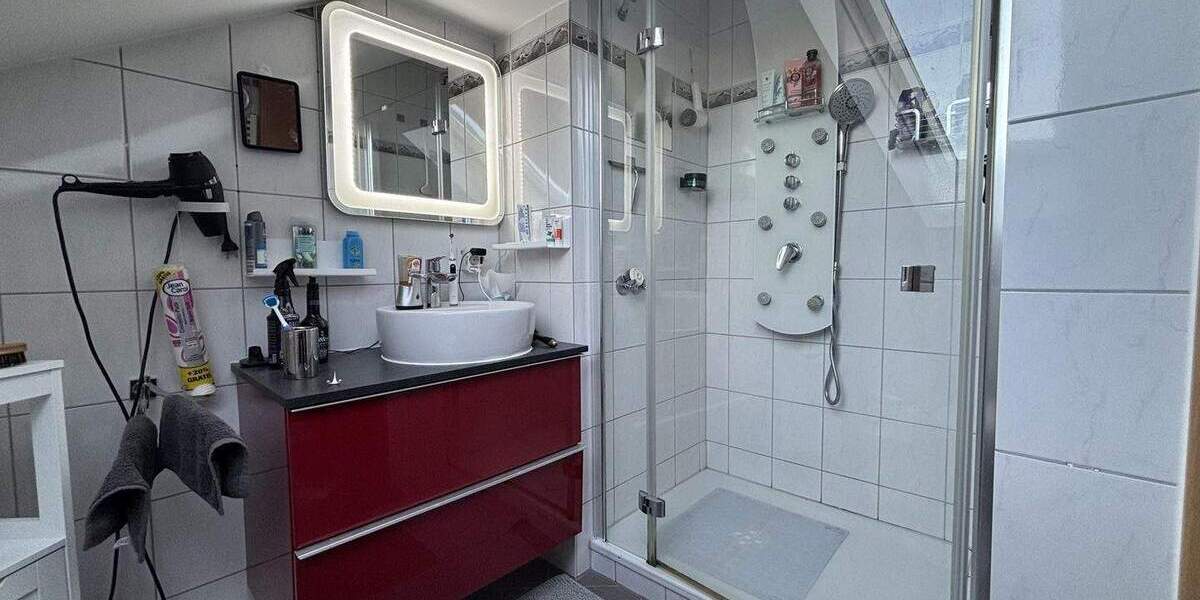 Reihenendhaus Sehnde - 5 Zimmer, 145 m&sup2;, 360.000&euro; | Angebot:25203729