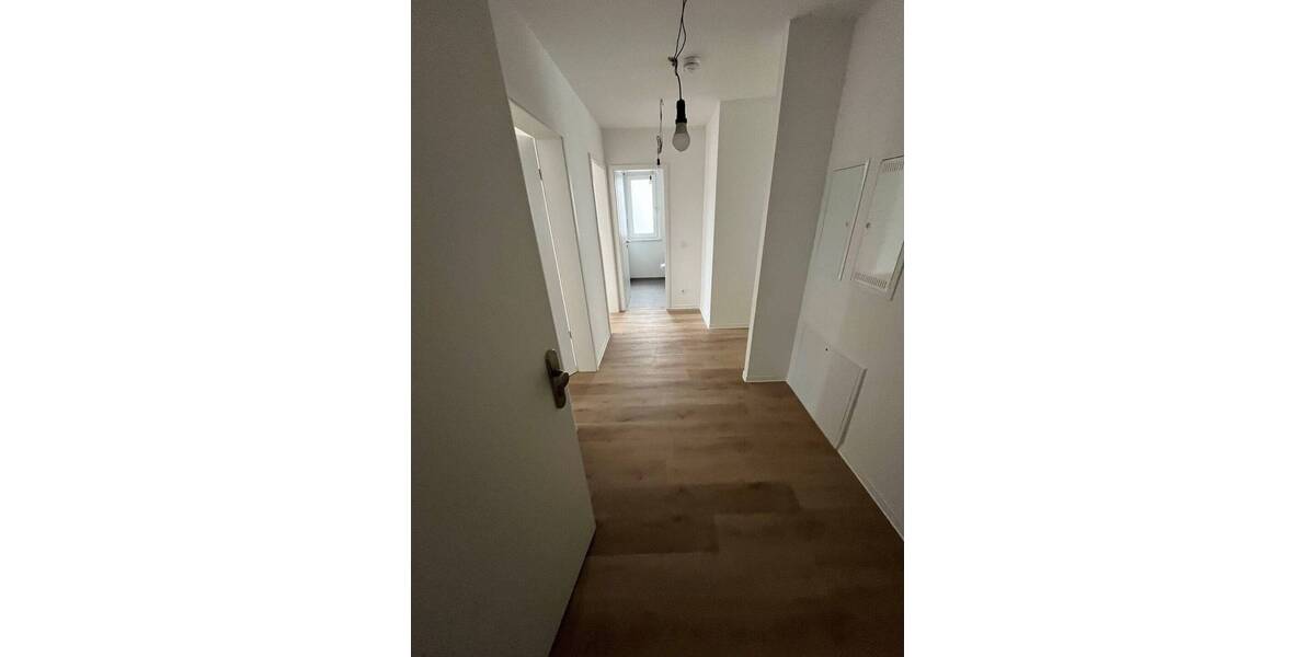 Etagenwohnung Denkendorf - 4 Zimmer, 99 m&sup2;, 1.650&euro; | Angebot:26863048