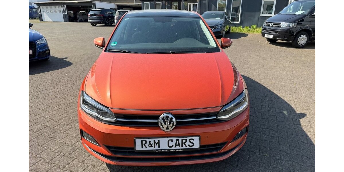 VW Polo 1.0 TSI Comfortline/LED/Panorama/SportSelectF 85.014 km 12.499 &euro; Frankfurt 60386