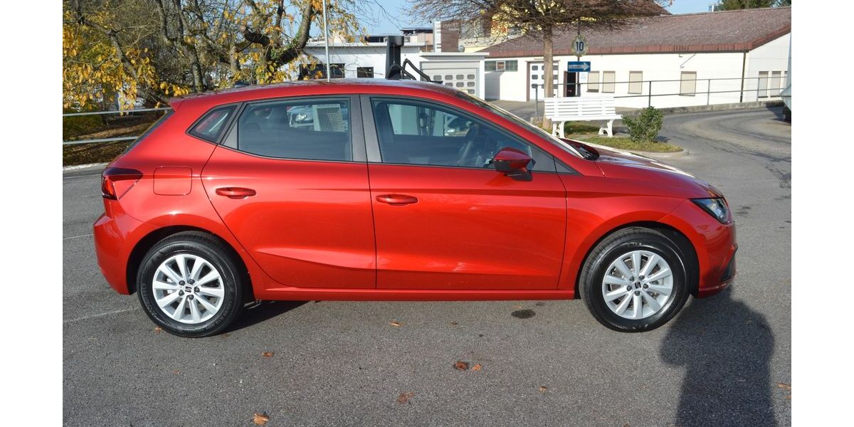 Seat Ibiza 1.200 km 21.290 &euro; Leingarten 74211
