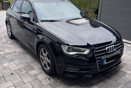 Audi A3 119.000 km 13.990 &euro; Attendorn 57439