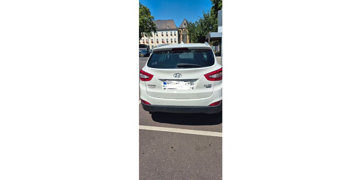 Hyundai ix35 95.000 km 8.900 &euro; Wadern 66687