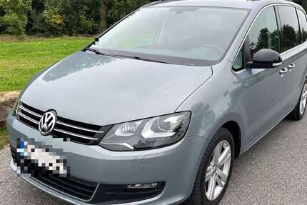 VW Sharan 125.241 km 13.950 € München 80689