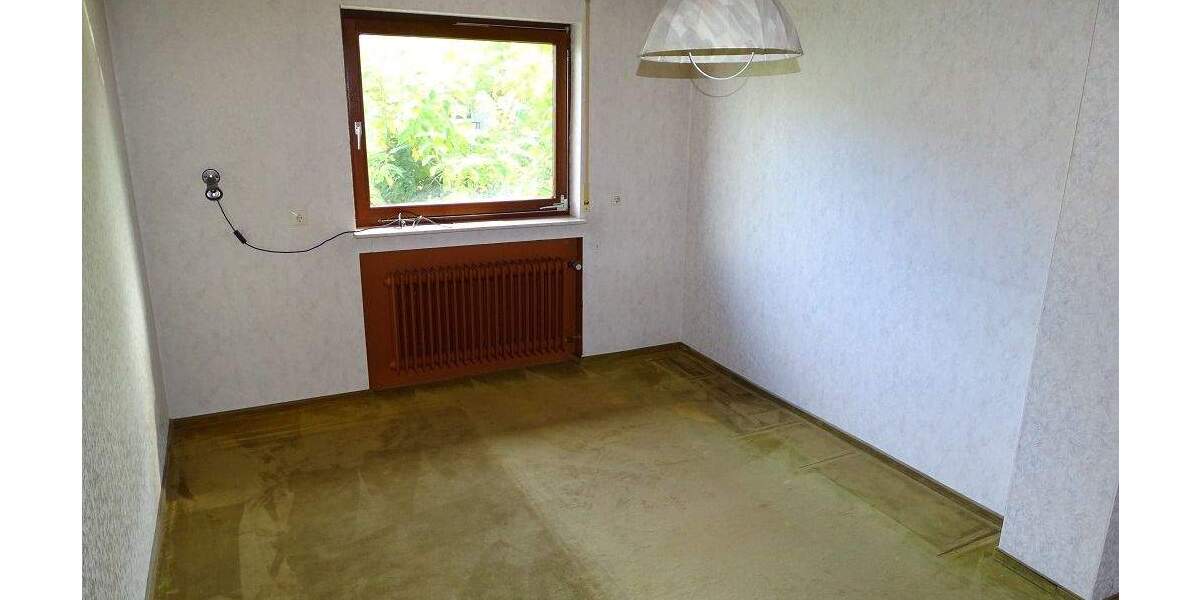 Schönes und gepflegtes Reiheneckhaus in toller Lage - Anschauen lohnt sich! 6 zimmer