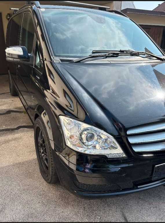 Mercedes-Benz Viano 284.000 km 18.000 € Cloppenburg 49661