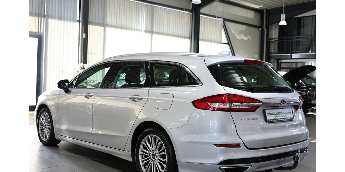 Ford Mondeo TUNIER 2.0 ECOBLUE TITANIUM / LED / AHK 145.000 km 17.991 &euro; Hamm 59077
