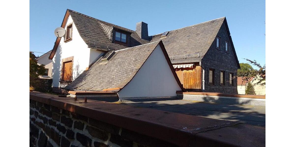 Frei stehendes Einfamilienhaus - Haus steht in Mülsen bei Zwickau zimmer