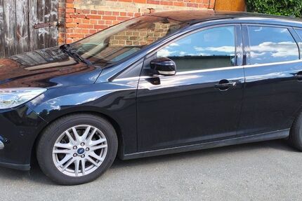 Ford Focus 221.500 km 4.200 &euro; Am Ettersberg 99439