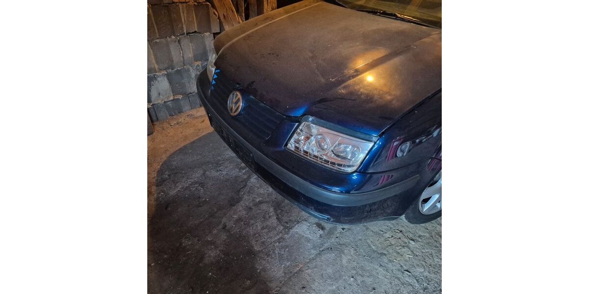 VW Bora 143.000 km 2.100 &euro; Ziesar 14793