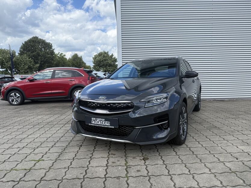 Kia XCeed 63.895 km 21.950 € Stade 21684