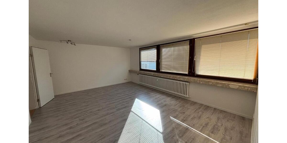 Dachgeschoßwohnung Trier Kürenz - 3 Zimmer, 83 m&sup2;, 280.000&euro; | Angebot:26611604