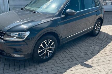 VW Tiguan 213.500 km 14.400 &euro; Berlin 12059
