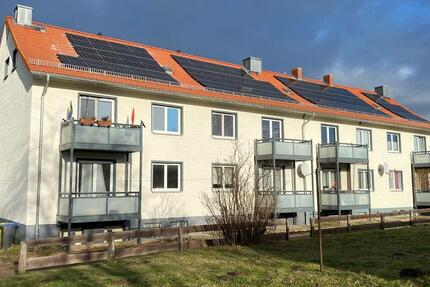 Wohnung Ballenstedt - 3 Zimmer, 59 m&sup2;, 340&euro; | Angebot:25569510