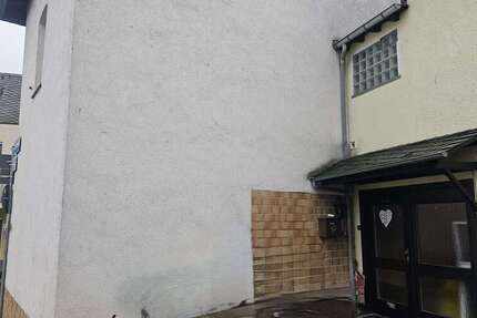 Haus Andernach-Miesenheim Miesenheim - 4 Zimmer, 140 m&sup2;, 189.000&euro; | Angebot:24689764