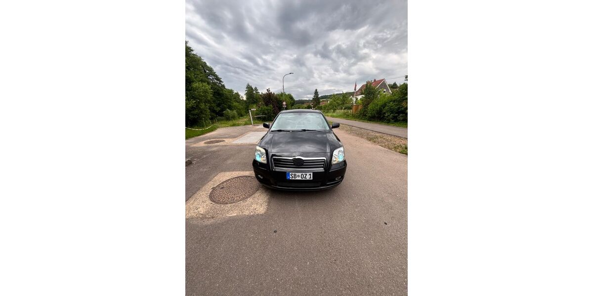 Toyota Avensis 202.000 km 3.900 &euro; Saarbrücken 66131