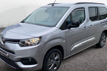 Toyota Proace City 1.500 km 29.930 &euro; Petersberg 07616