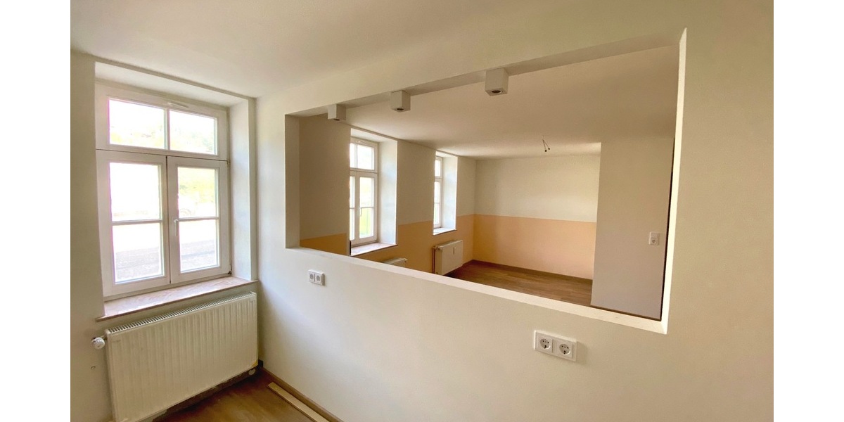 Fachwerkhaus mit 2 Wohnungen und Gewerbe - Mehrfamilienhaus, Wohnhaus Weißenborn/Erzgebirge Erzgebirge | Angebot:26567240