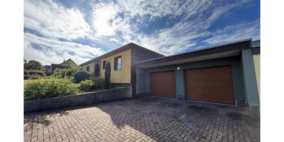Einfamilienhaus Oberviechtach - 6 Zimmer, 150 m&sup2;, 315.000&euro; | Angebot:26155504