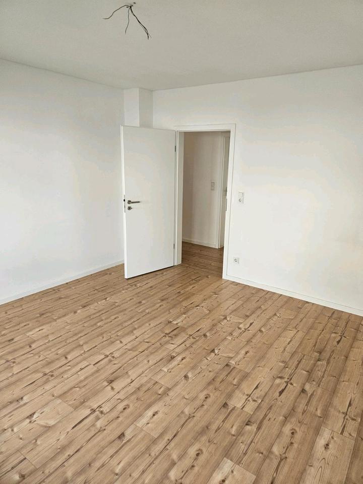 Schnäppchen! modernes Haus (8 Zimmer) zur Miete in Eschen zimmer