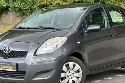 Toyota Yaris 176.400 km 3.490 € Kiel 24147
