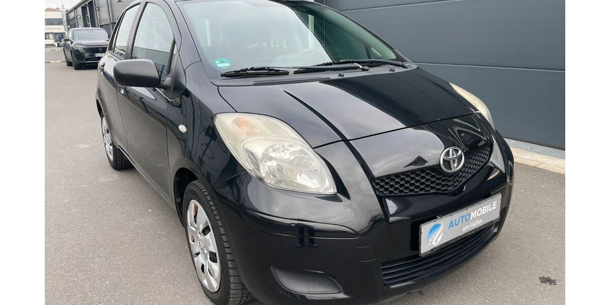 Toyota Yaris 145.000 km 3.990 &euro; Münster 48155