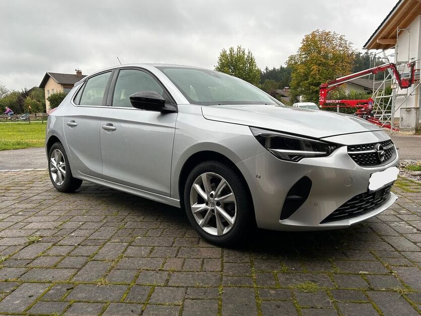 Opel Corsa 21.300 km 15.900 € Traunstein 83278