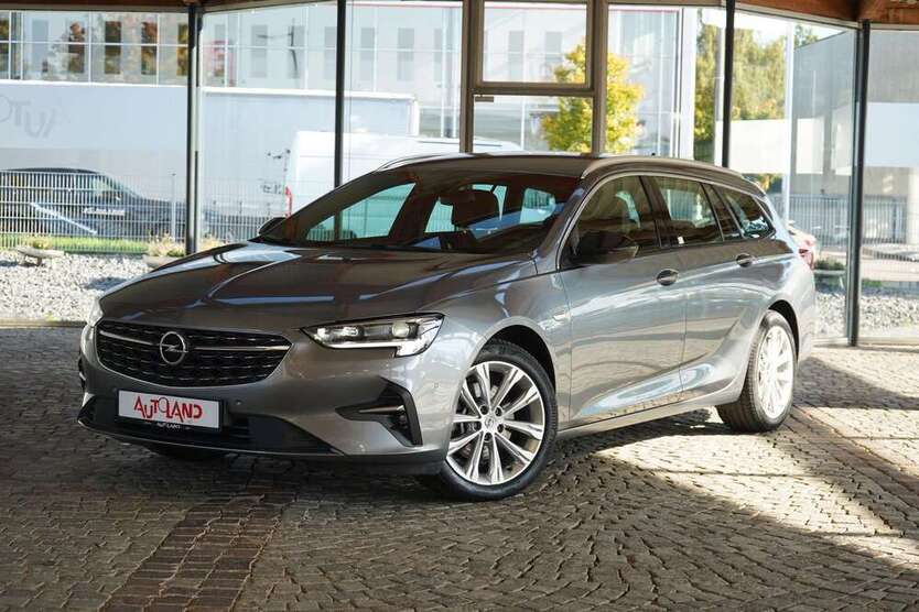 Opel Insignia 48.792 km 23.950 € Hamburg 22761