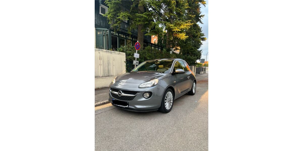 Opel Adam 37.636 km 11.200 &euro; München 80337