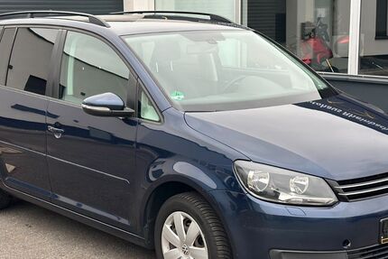 VW Touran 255.000 km 6.500 &euro; Rheinbach 53359
