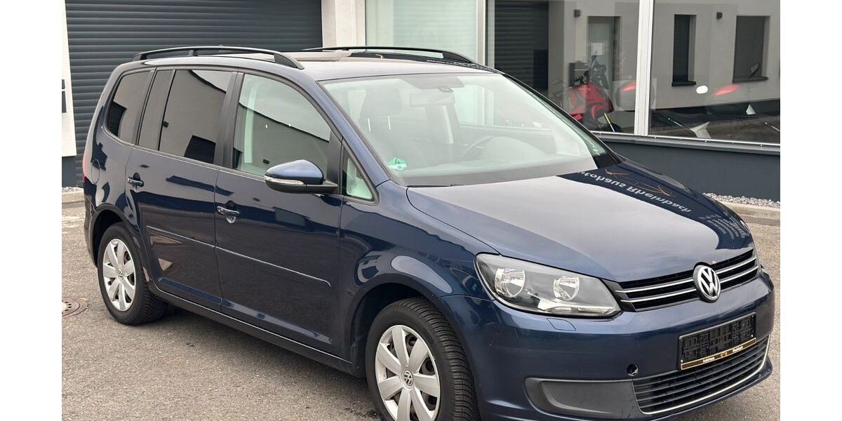 VW Touran 255.000 km 6.500 &euro; Rheinbach 53359
