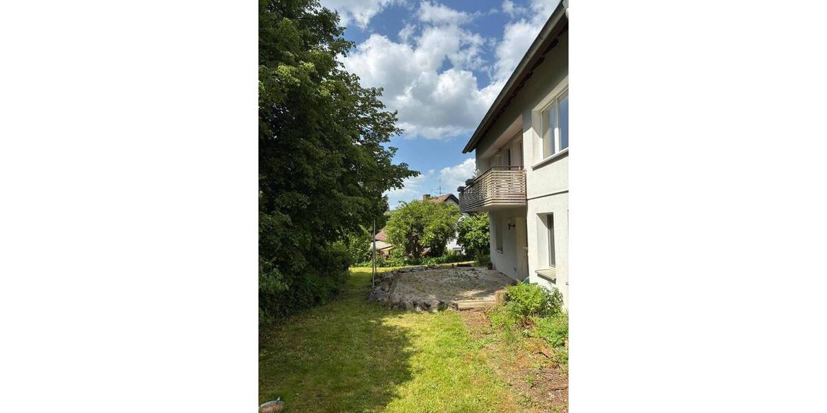 Einfamilienhaus Sankt Georgen im Schwarzwald Stadtgebiet - 7 Zimmer, 200 m&sup2;, 356.000&euro; | Angebot:26787023