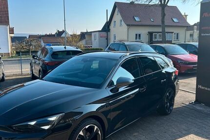 Cupra Leon 23.600 km 26.449 &euro; Höxter - Albaxen 37671