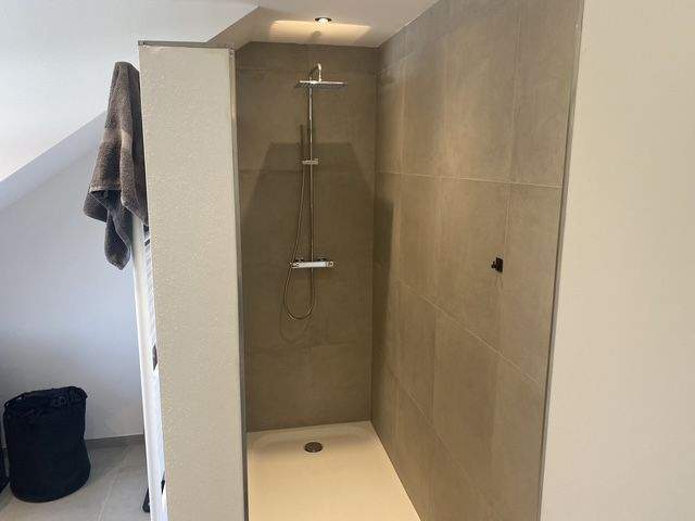 Etagenwohnung Aufhausen - 4 Zimmer, 116 m&sup2;, 1.150&euro; | Angebot:25850602