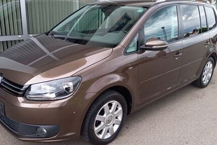 VW Touran 161.500 km 5.590 &euro; Teisendorf 83317