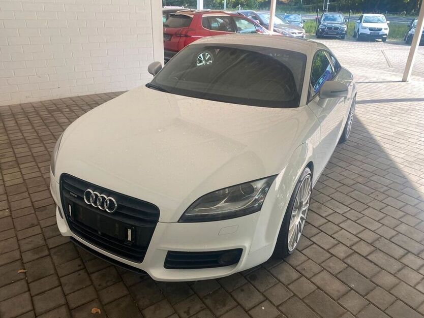 TT