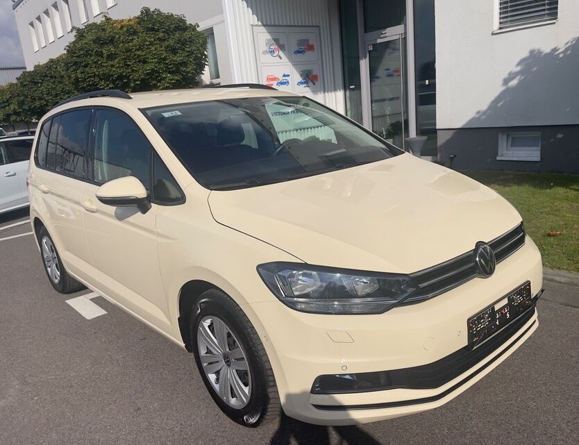 VW Touran 117.200 km 21.990 € Leipzig 04319