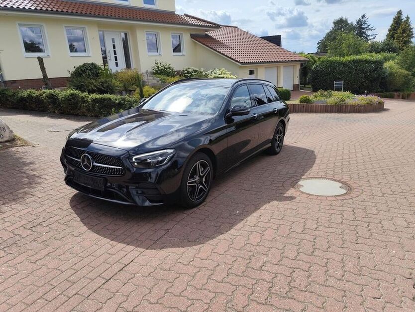 E 300