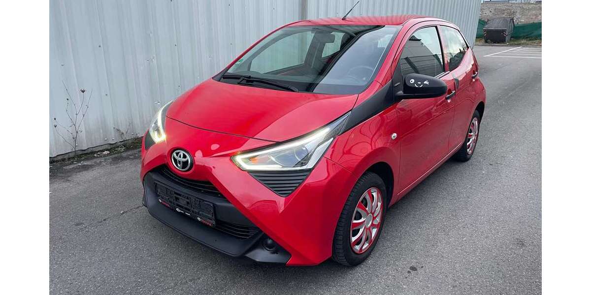 Toyota Aygo 118.000 km 6.990 &euro; Böblingen 71034