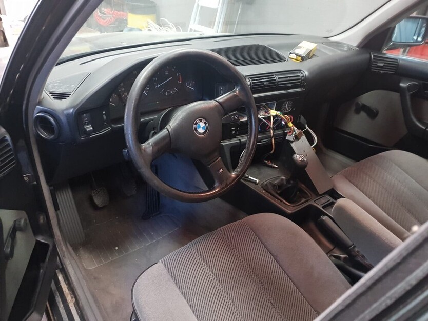 BMW E34