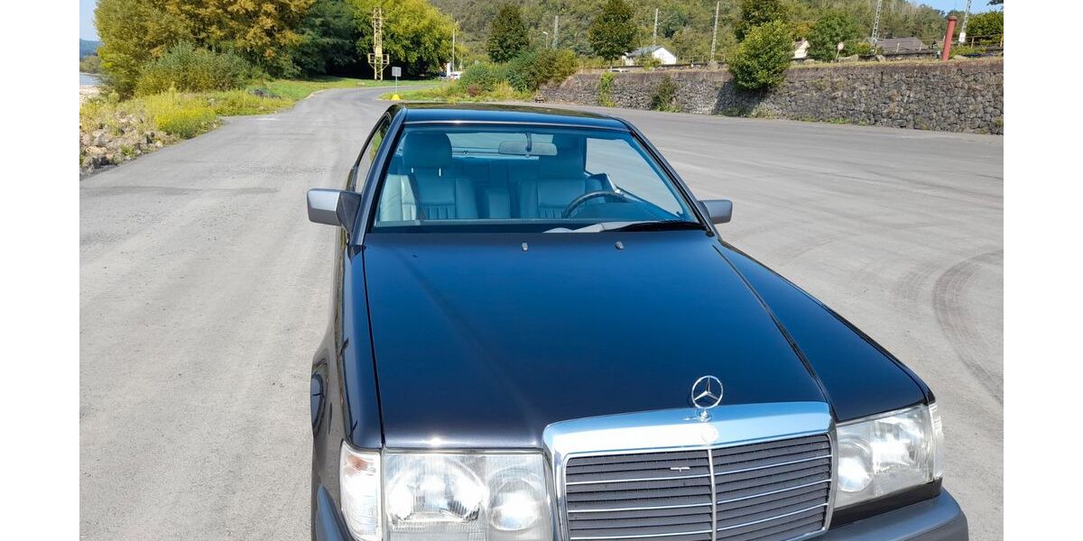 Mercedes-Benz CE 300 270.500 km 9.800 &euro; dattenberg 53547