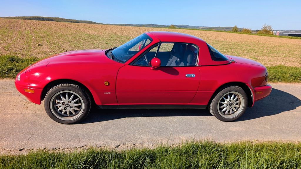 Mazda MX-5 62.000 km 14.000 &euro; Usingen 61250