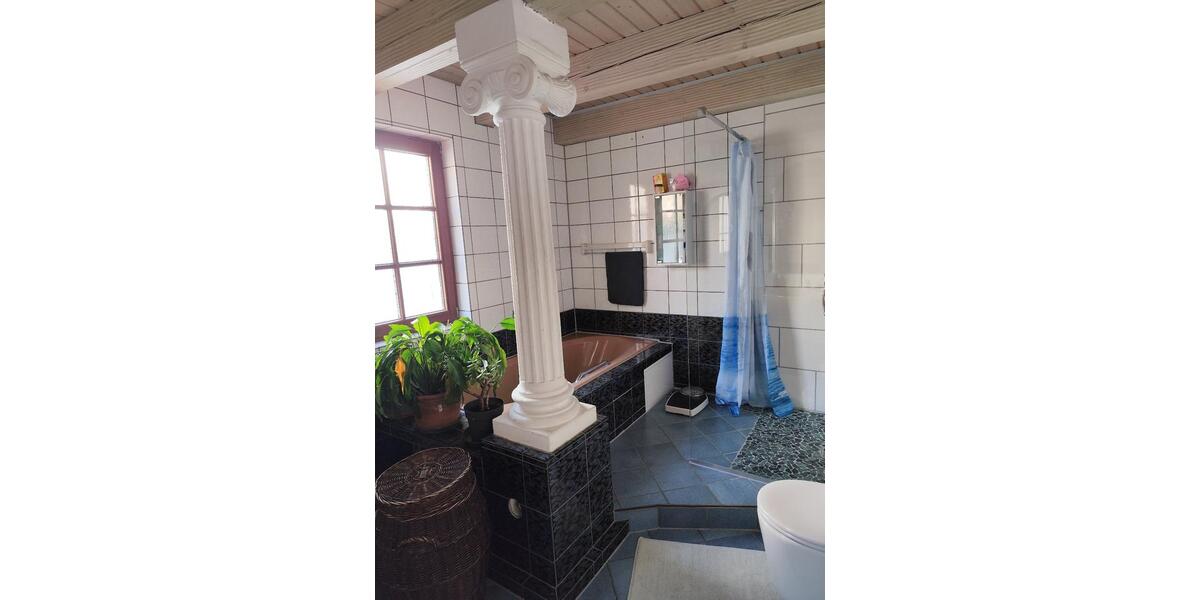 Doppelhaushälfte Nürtingen - 7 Zimmer, 192 m&sup2;, 500.000&euro; | Angebot:25977668