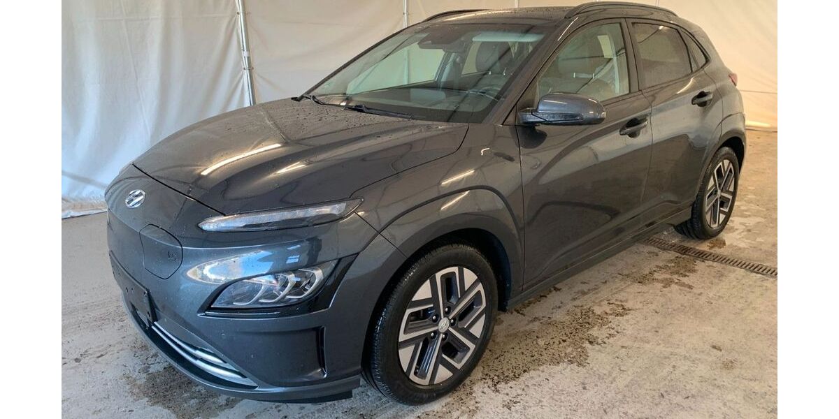 Hyundai KONA 106.599 km 19.950 &euro; Steinbach-Hallenberg OT Herges-Hallenberg 98587