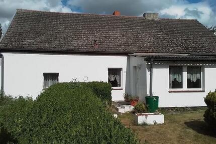 Haus Burow - 6 Zimmer, 204 m&sup2;, 75.000&euro; | Angebot:27108365
