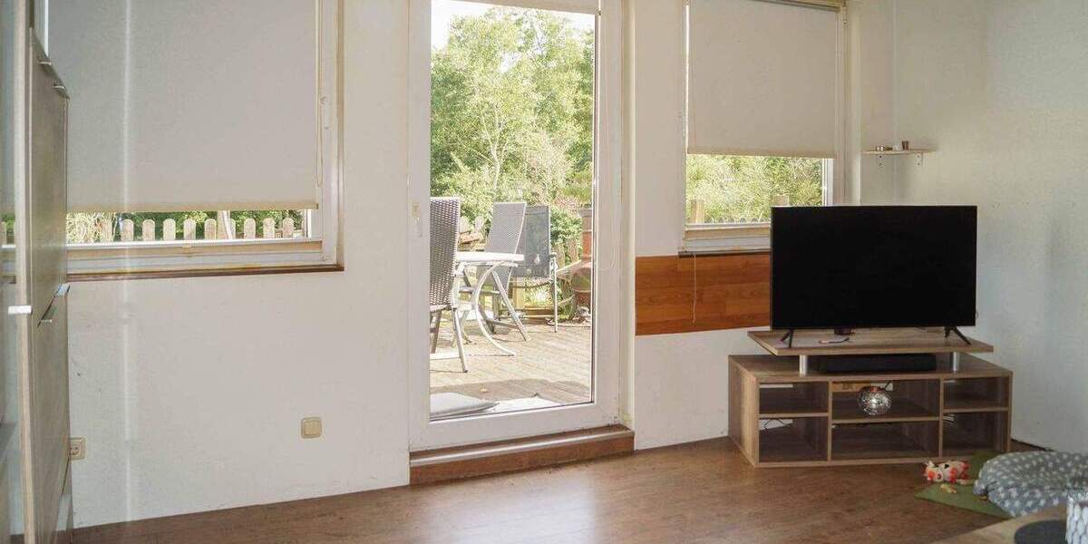 Gestaltbares Zuhause : EFH mit Garten, Garage und 4 Freistellplätzen mit Renovierungsbedarf 6 zimmer